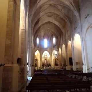 V městečku Andratx je na kopci ještě kostel Santa Maria. Odtud to jsou asi 4 km do přístavu Port de Aratx, kde jsme se...